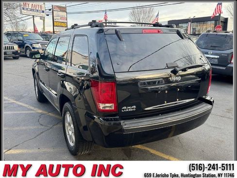Used 2010 Jeep Grand Cherokee Laredo image 6