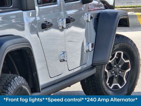 Used 2022 Jeep Gladiator Rubicon w/ LED Lighting Group image 19