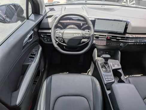 Used 2026 Kia Sportage SX FWD image 15