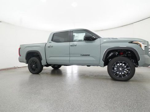 New 2026 Toyota Tundra Limited AWD/4WD image 43