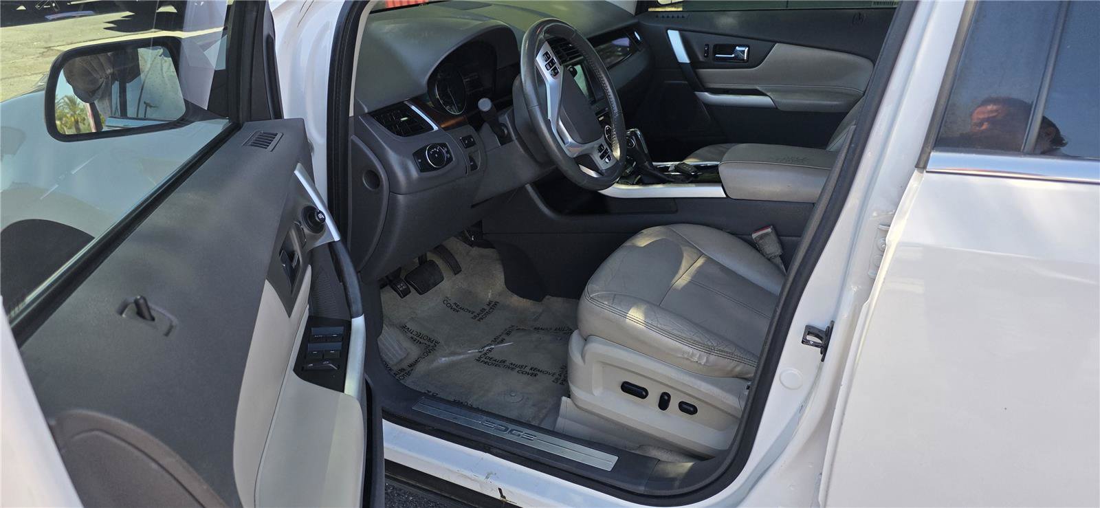 Used 2012 Ford Edge Limited FWD image 1