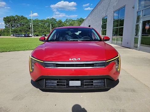 New 2026 Kia K4 FWD image 3