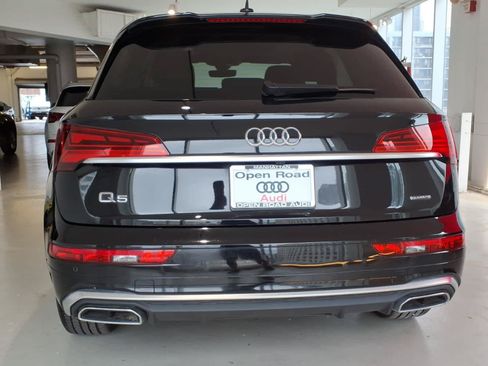 Used 2023 Audi Q5 2.0T Premium w/ Convenience Package AWD/4WD image 5