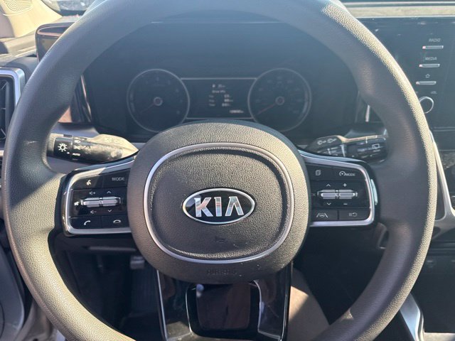 Used 2021 Kia Sorento LX AWD/4WD image 10