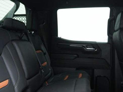 Used 2025 GMC Sierra 1500 AT4 image 36