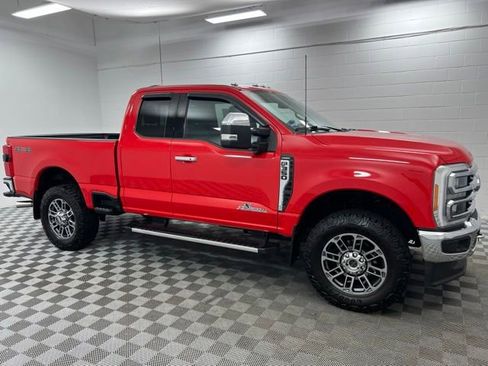 Used 2023 Ford F350 Lariat w/ Chrome Package AWD/4WD image 4