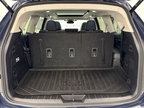 Certified 2023 Subaru Ascent Limited w/ Technology Package image 27