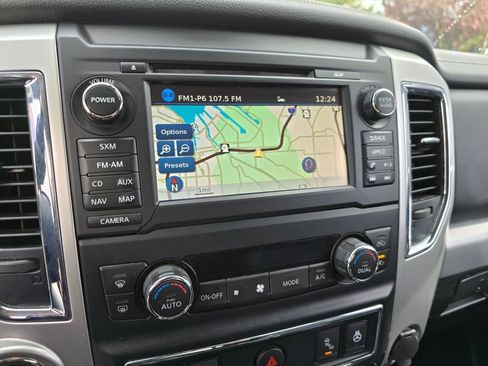 Used 2018 Nissan Titan PRO-4X w/ Pro-4x Convenience Package image 28