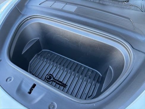 Used 2020 Tesla Model Y Performance image 27