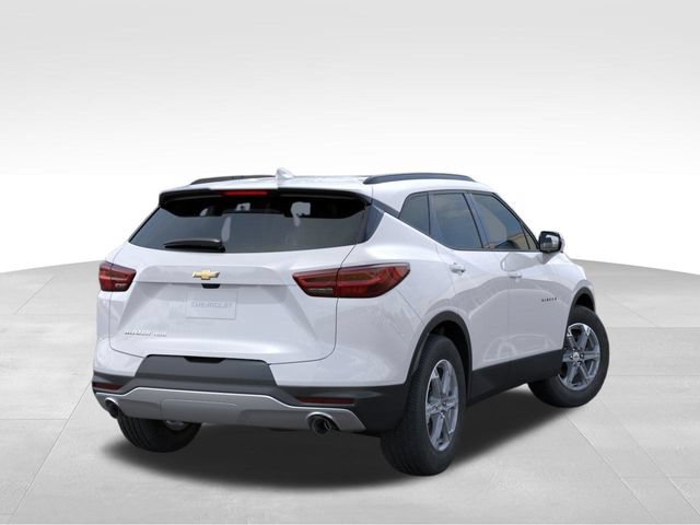 New 2026 Chevrolet Blazer LT w/ Sound & Technology Package AWD/4WD image 4