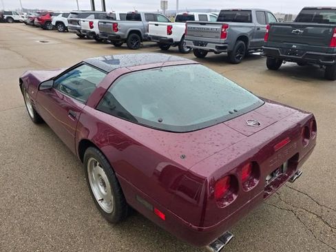 Used 1993 Chevrolet Corvette Coupe image 6