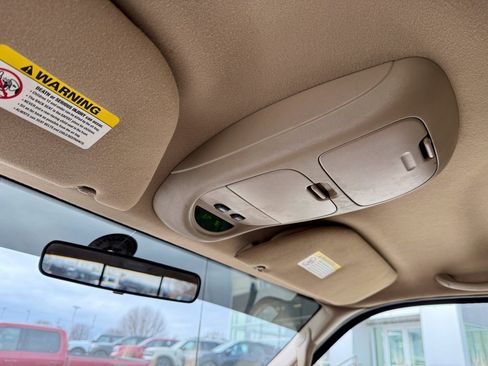 Used 2002 Ford F250 Lariat image 23