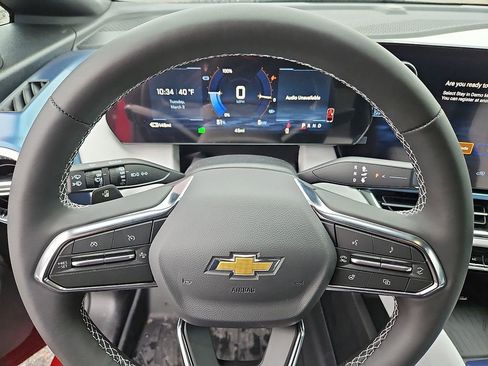 New 2026 Chevrolet Equinox EV LT AWD/4WD image 15