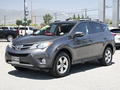 Used 2015 Toyota RAV4 XLE FWD image 8
