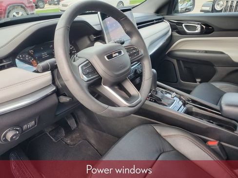 Used 2023 Jeep Compass Limited AWD/4WD image 14