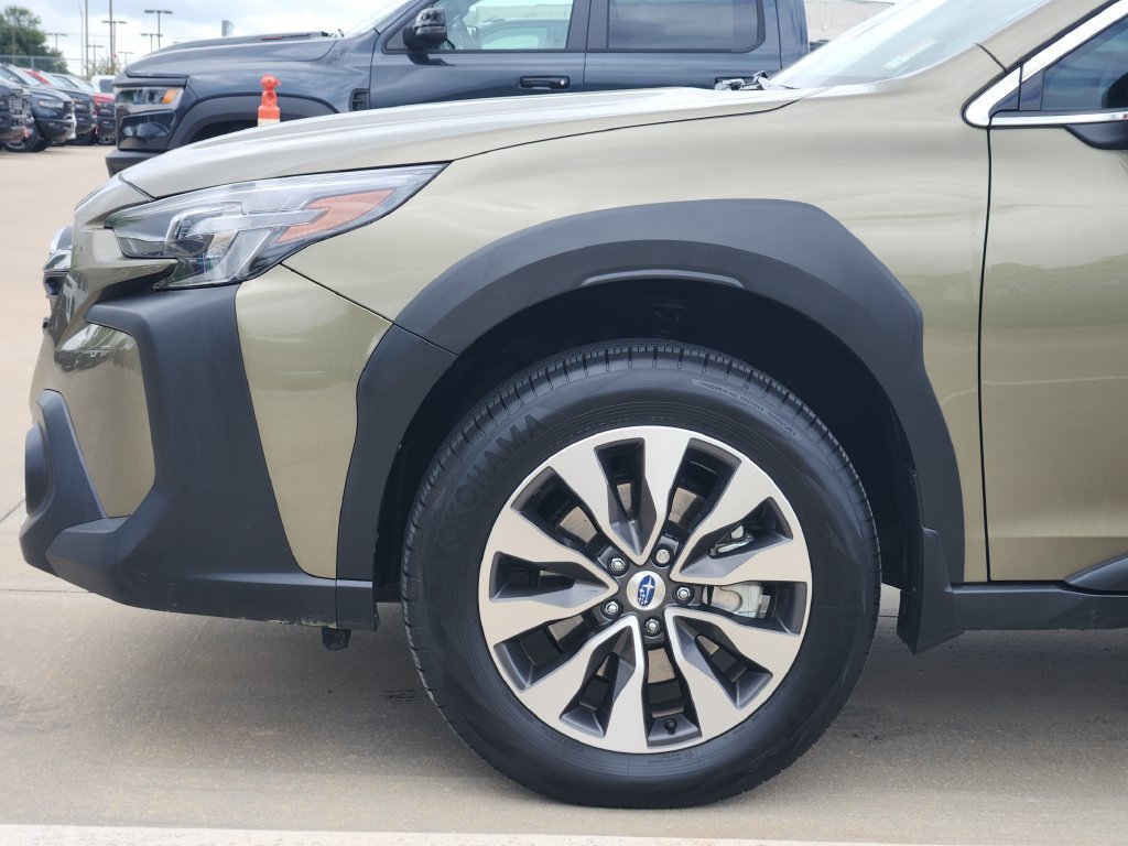 Used 2025 Subaru Outback Touring XT AWD/4WD image 8