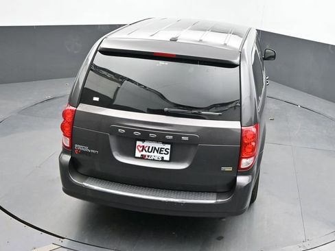 Used 2016 Dodge Grand Caravan SE w/ Quick Order Package 29E SE image 18