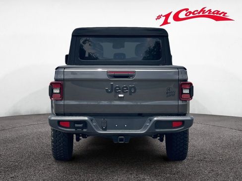 Used 2024 Jeep Gladiator Sport AWD/4WD image 25