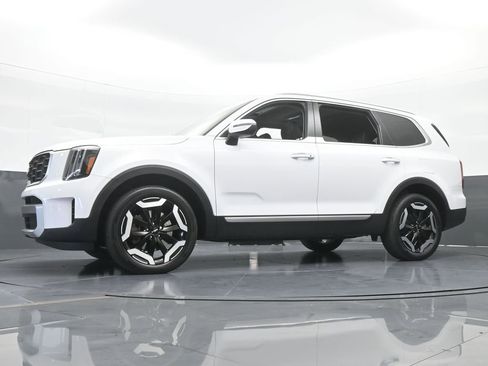 Used 2023 Kia Telluride S w/ S Sunroof Package image 56