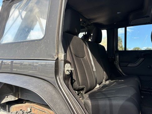 Used 2017 Jeep Wrangler Unlimited Sport w/ Max Tow Package image 14