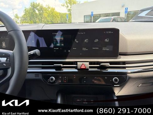 New 2026 Kia Sportage LX w/ LX Convenience Package AWD/4WD image 26