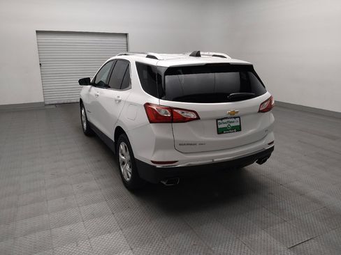 Used 2020 Chevrolet Equinox LT FWD image 5