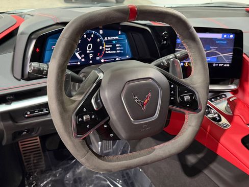 Used 2021 Chevrolet Corvette Stingray Preferred Cpe w/ Z51 Performance Package RWD image 13