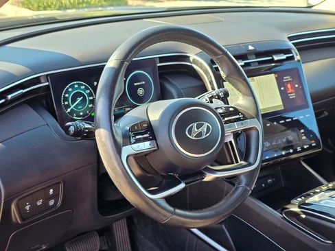 Certified 2024 Hyundai Tucson Limited image 16