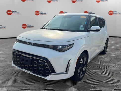 Used 2023 Kia Soul GT-Line FWD image 1
