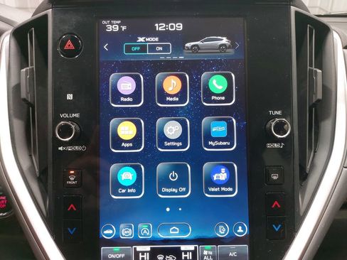 Used 2024 Subaru Crosstrek 2.0i Premium image 21