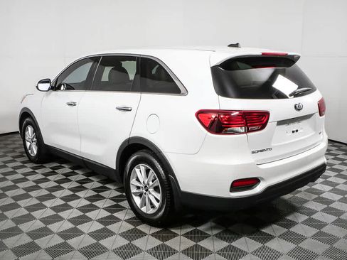 Used 2020 Kia Sorento LX image 27