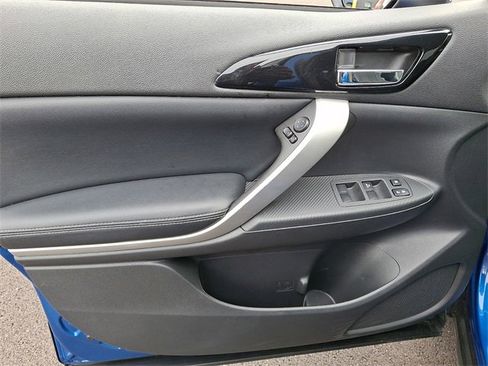 Used 2023 Mitsubishi Eclipse Cross SE image 15