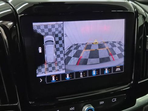 Used 2020 Chevrolet Traverse LT w/ LT Premium Package FWD image 29
