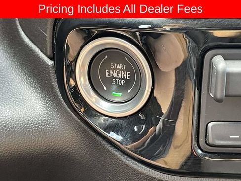 Used 2024 Chevrolet Silverado 1500 LT w/ Safety Package AWD/4WD image 31