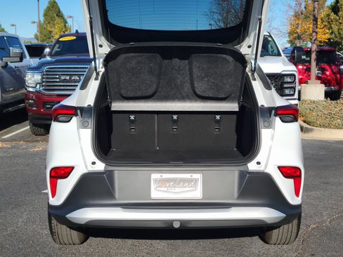 Used 2024 Buick Envista Preferred w/ Advanced Safety Package image 15