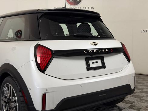 New 2026 MINI Cooper S FWD image 10