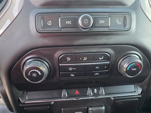 Used 2022 Chevrolet Silverado 2500 Custom w/ Infotainment Package AWD/4WD image 20