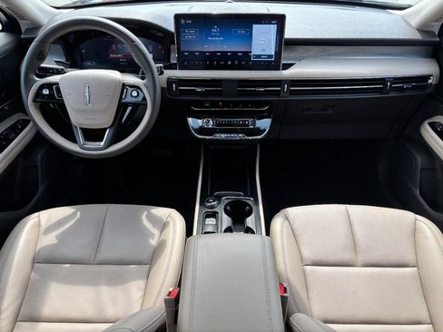 Certified 2024 Lincoln Corsair AWD w/ Equipment Group 101A image 13