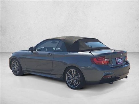 Used 2015 BMW M235i Convertible RWD image 8