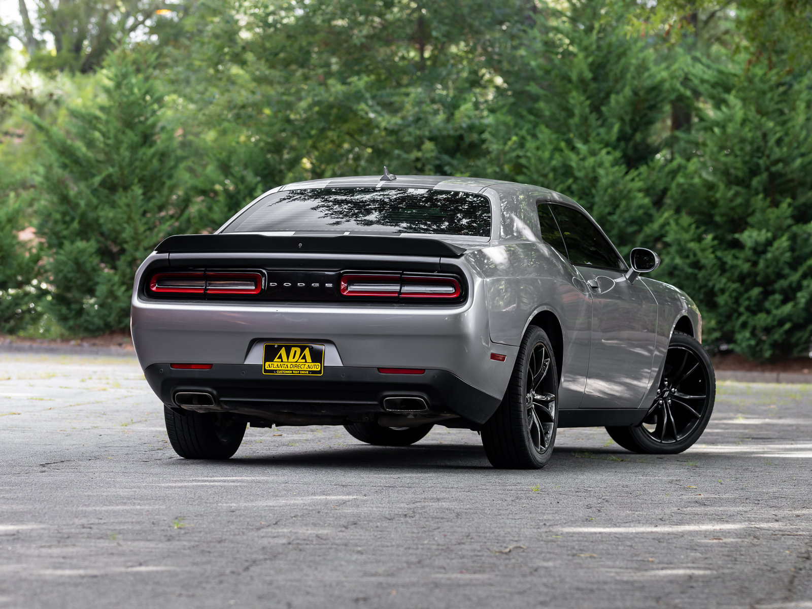 Used 2017 Dodge Challenger SXT Plus RWD image 4