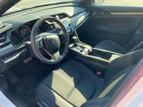 Used 2018 Honda Civic Sport image 15