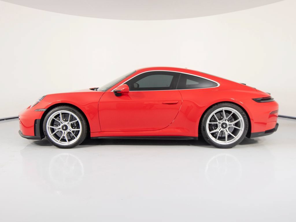 Certified 2026 Porsche 911 GT3 RWD image 2