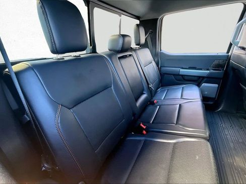 Used 2025 Ford F250 Lariat w/ Black Appearance Package image 27