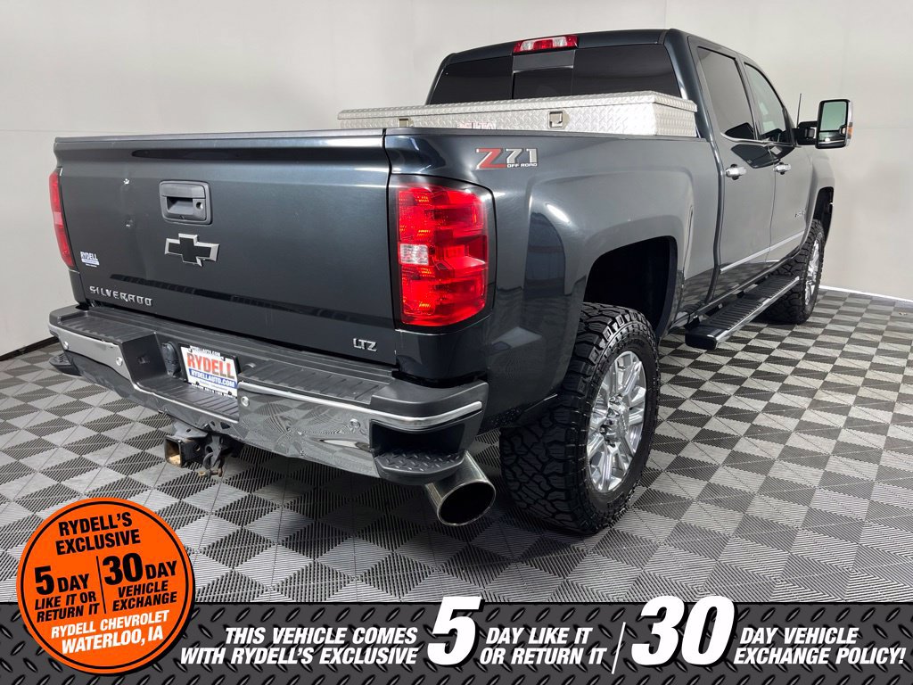 Used 2019 Chevrolet Silverado 2500 LTZ w/ Duramax Plus Package AWD/4WD image 4
