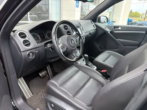 Used 2016 Volkswagen Tiguan R-Line FWD image 1