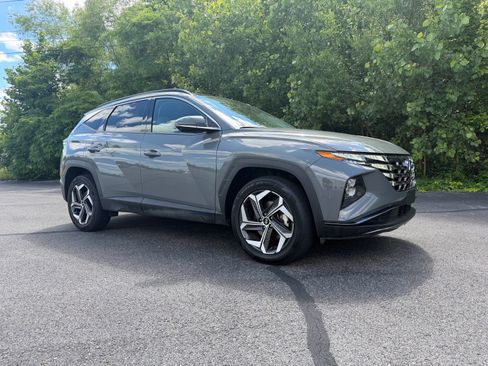 Used 2024 Hyundai Tucson Limited AWD/4WD image 2