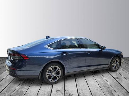 Certified 2023 Honda Accord EX image 5