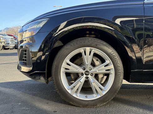Used 2021 Audi Q8 Premium Plus image 34