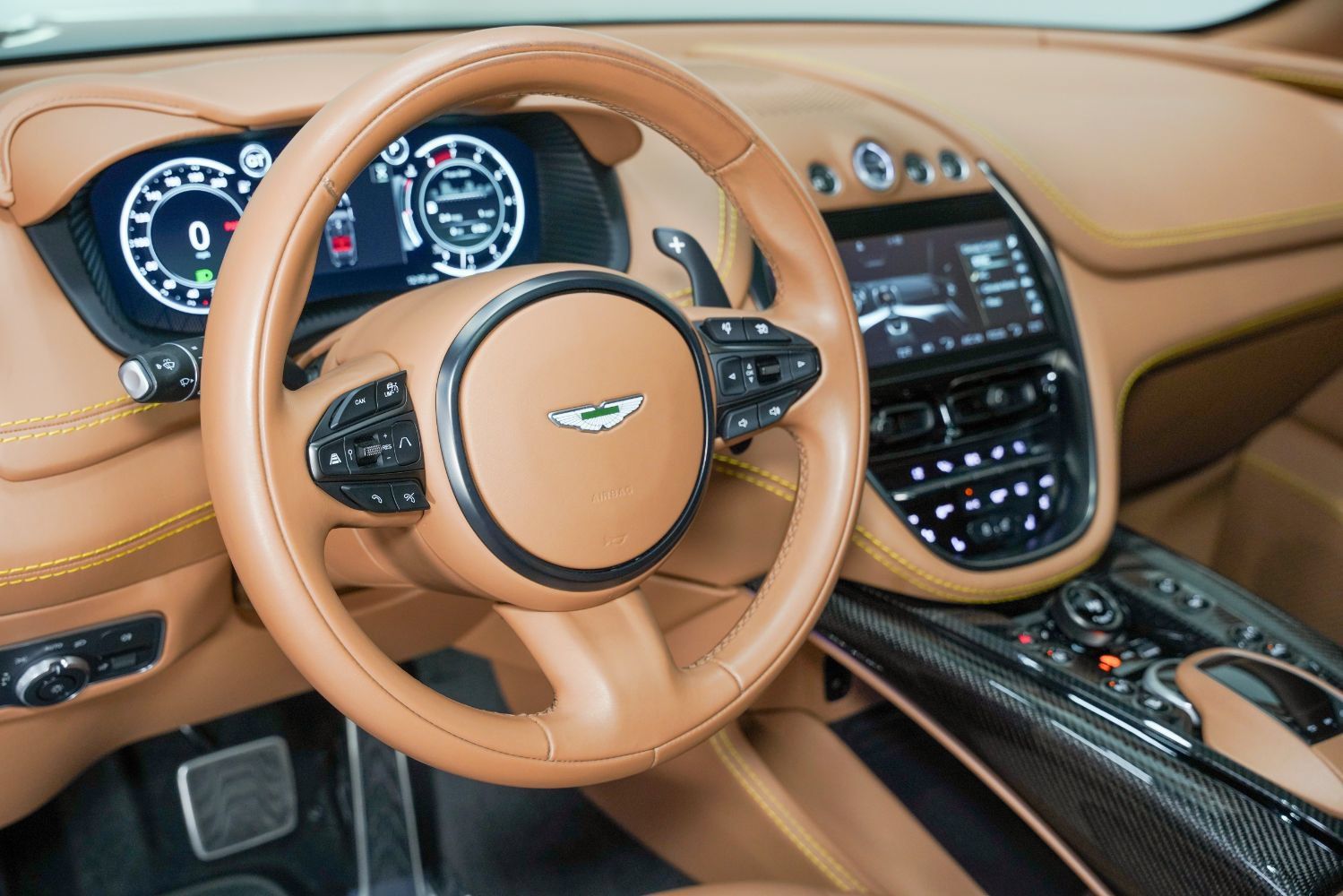 Used 2023 Aston Martin DBX 707 AWD/4WD image 50