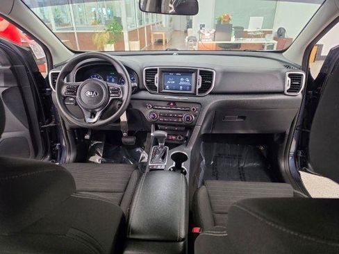 Used 2019 Kia Sportage LX w/ LX Popular Package AWD/4WD image 9